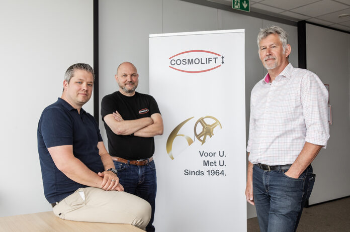 Liften zijn vandaag een onmisbaar onderdeel van moderne gebouwen. Waar ze vroeger vooral voorkwamen in hoge kantoorgebouwen of ziekenhuizen, zijn ze nu standaard aanwezig in appartementsgebouwen, gemengde woonprojecten en utilitaire panden. Een goed uitgevoerde liftinstallatie verhoogt niet alleen het comfort, maar is ook bepalend voor veiligheid, toegankelijkheid en de toekomstige waarde van een gebouw.